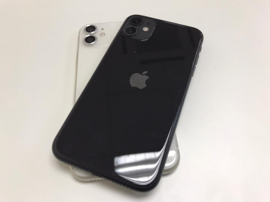 Gebraucht - Apple iPhone 11 128 GB Klasse A / B auf Lagerphoto1